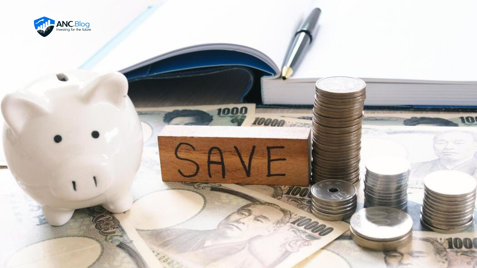 What’s the Difference Between Saving and Investing and Which Should Come First?