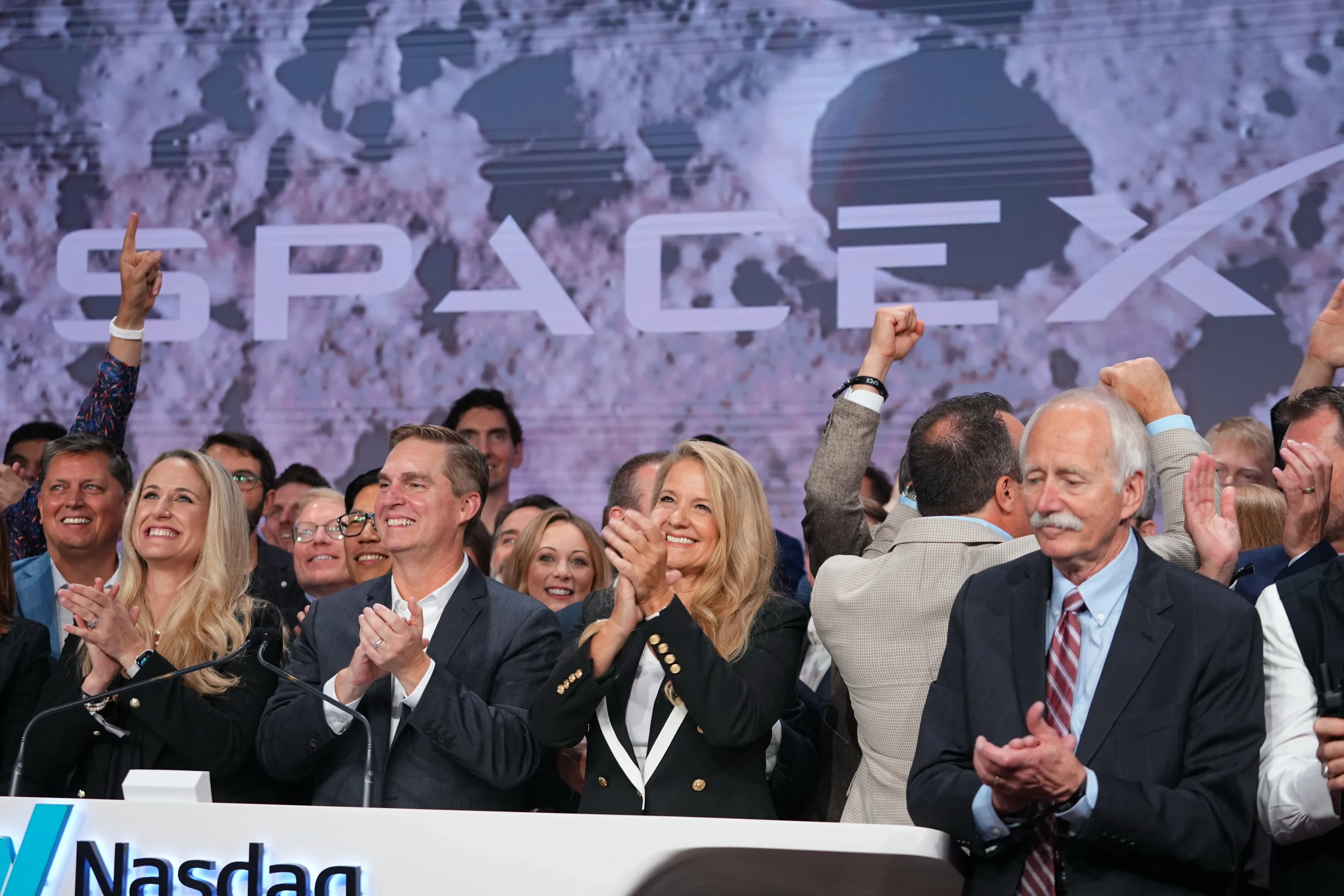 SpaceX Blasts Off in Record IPO: Shares Hit $176.52 Intraday, Elon Musk Becomes World’s First Trillionaire